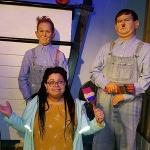 Meet your Posher, Sierra